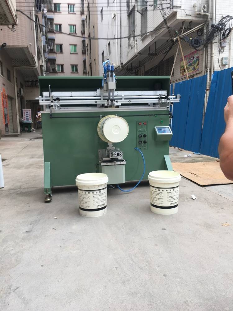 東莞駿欣機(jī)械有限公司提供絲印機(jī)移印機(jī)